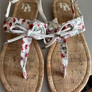 Floral print sandals